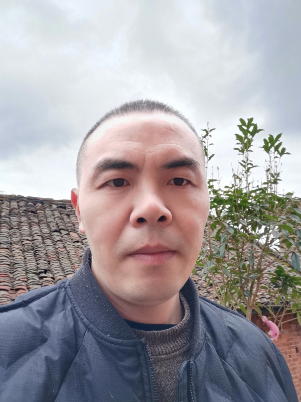 无悔的第一张照片--新田闪婚服务中心